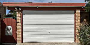 tilt-doors